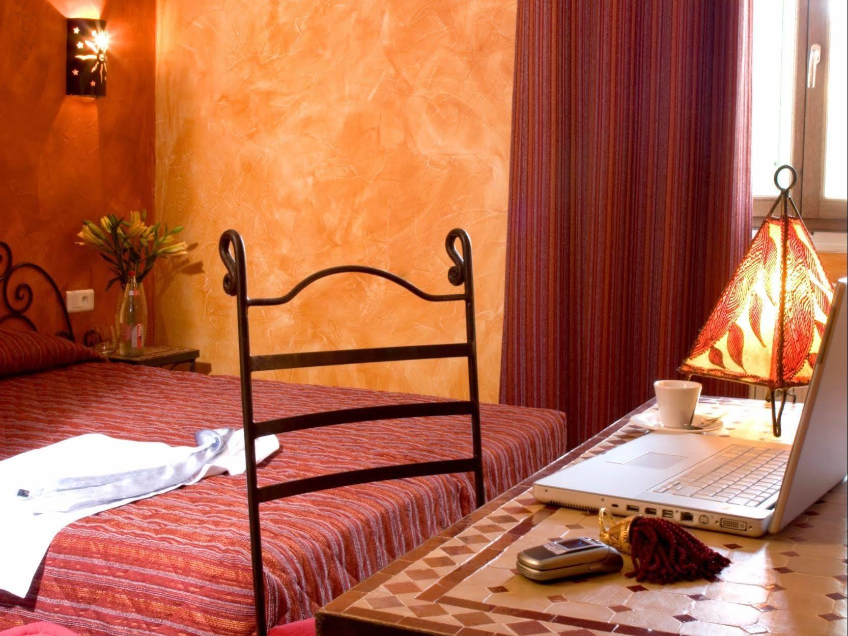 Contact Hotel Le Relais De Vellinus بوليو سور دوردوني المظهر الخارجي الصورة